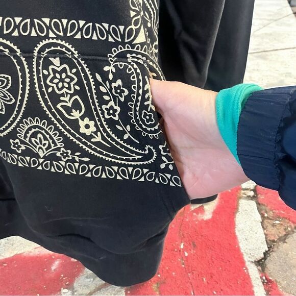 Profound Men's So Far So Good Regular-Fit Bandana-print Hoodie - Black - Size - Picture 5 of 14